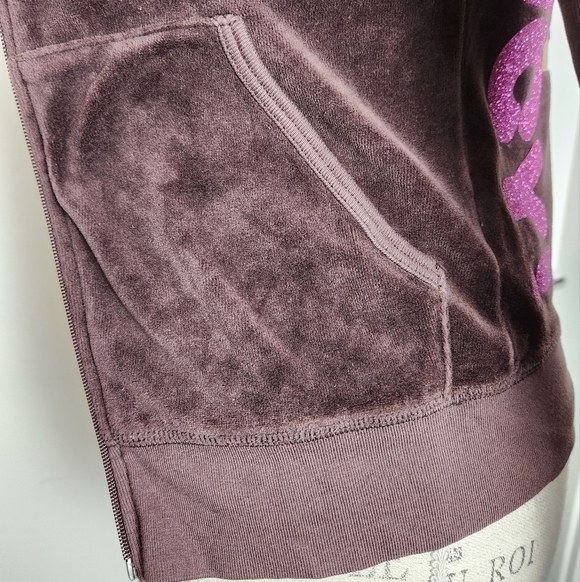 Vintage Juicy Velour Sweatshirt - Picture 8 of 15